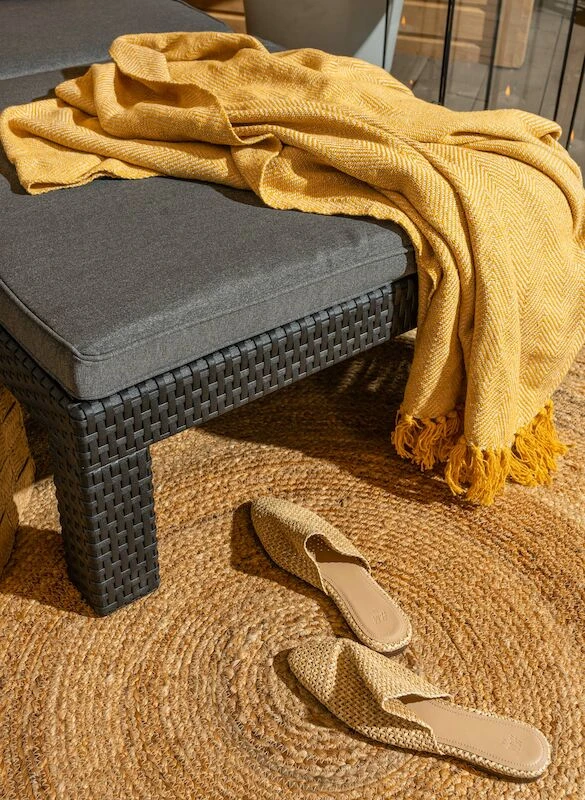 Keter Daytona Deluxe Aurinkotuoli Pehmusteella, Grafiitti