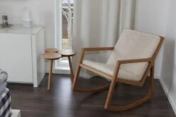 Eimi Lux Keinutuoli Tammi Lido 157 Fudge Pehmusteella