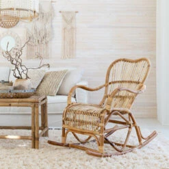 Korte Rottinkikeinutuoli Luonnonväri